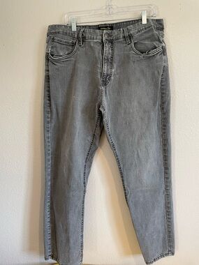 Urban Star Men’s Straight Leg Gray Washed Jeans